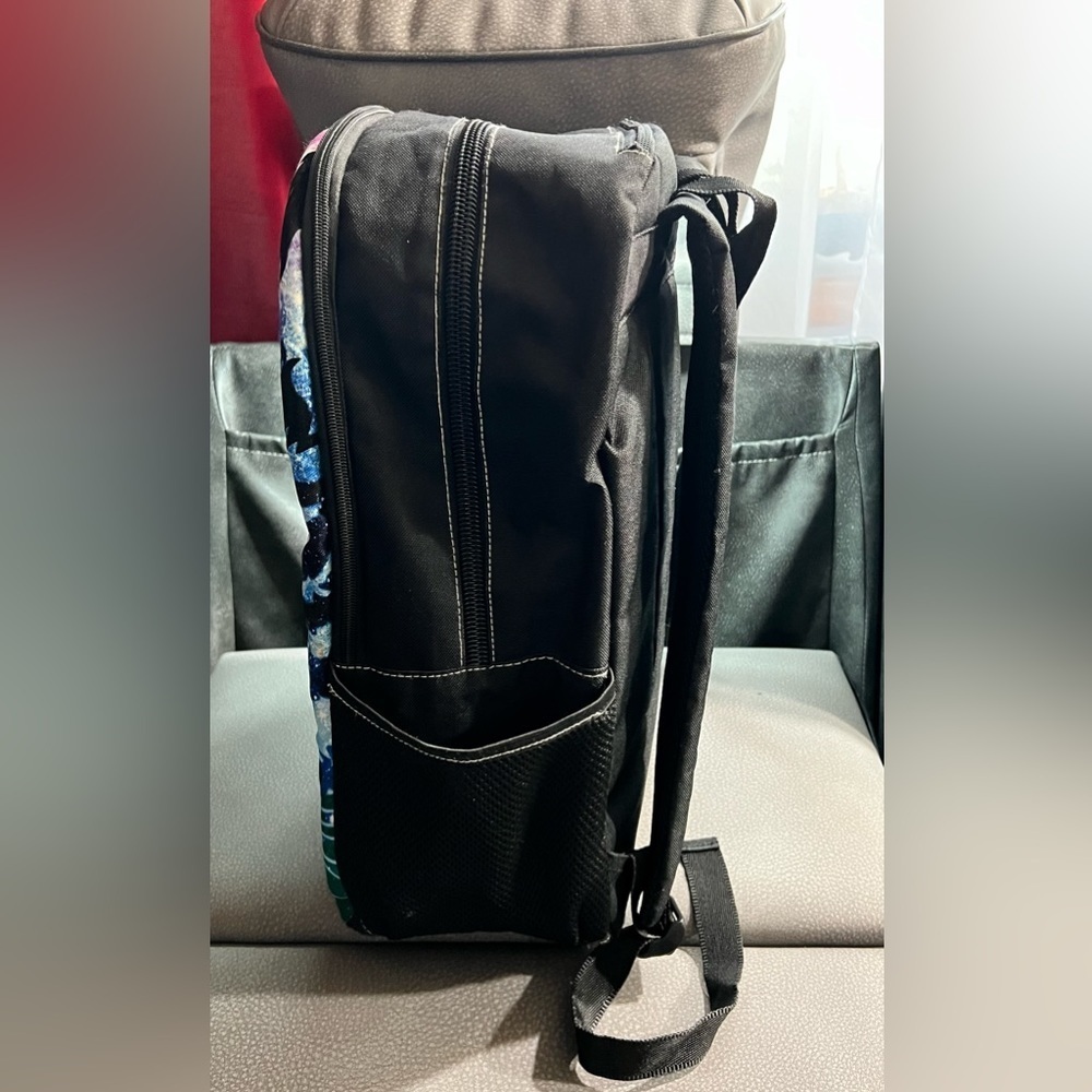 By Mojo Life: Backpack - Picture 3 of 9
